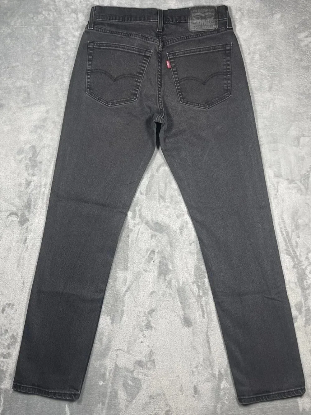 Vintage Levi’s 541 Black Denim Jeans 30x34 Athletic Tapered Men’s Faded 90s Y2K